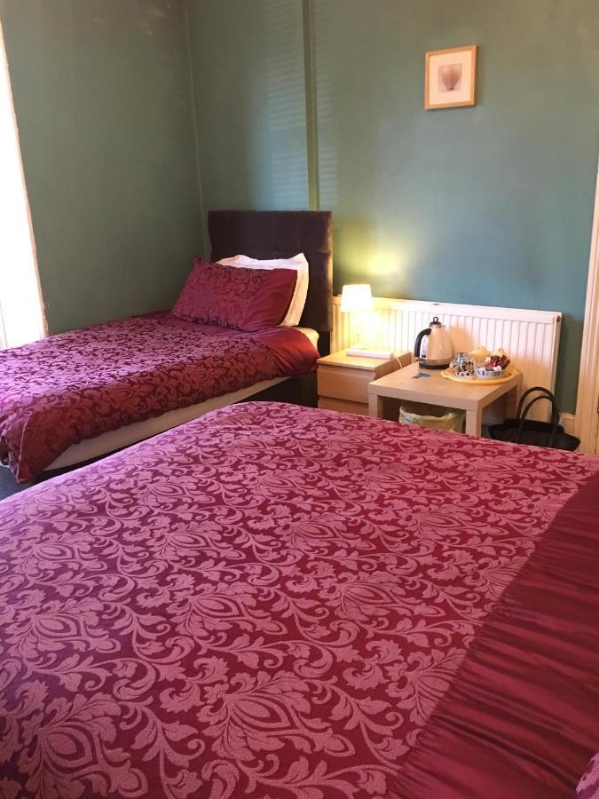 The Townhouse B And B Aylesbury  Kültér fotó